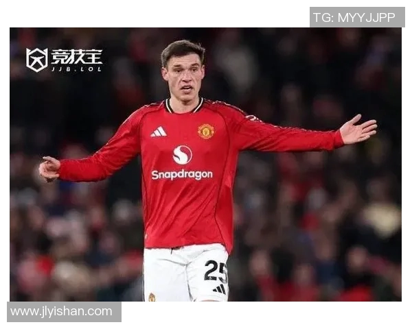 英超球队曼联签下丹尼·范德米德,引发球迷议论纷纷 英超球队曼联签下丹尼·范德米德,引发球迷议论纷纷